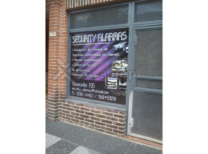 Ramos Mejia: Local Comercial a La Venta - 2