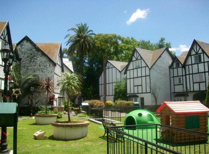 Venta Triplex en Barrio Cerrado Adrogue Village Excelente Ubicacion - 2