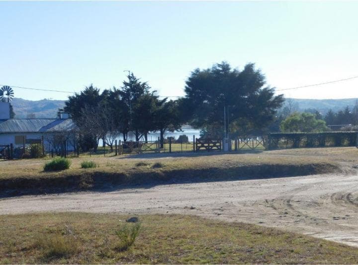 Espectacular Terreno de 500 m&sup2; Sobre Av Malvinas Arg. a m del Lago! 342 - 5