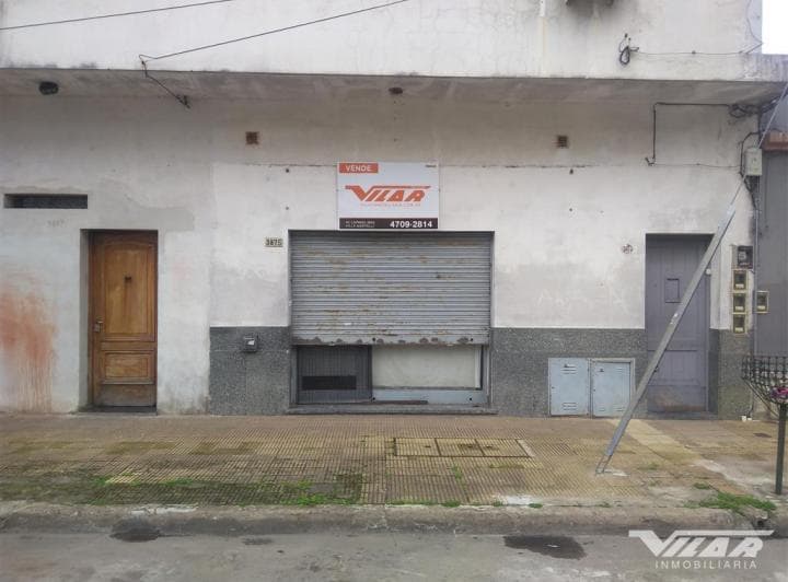 Local 28 m² - Villa Martelli - 2