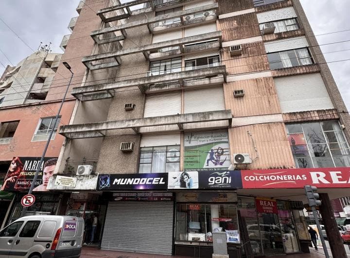 Oportunidad Venta Oficina, Calle Santa Rosa, Centro de Córdoba. - 2