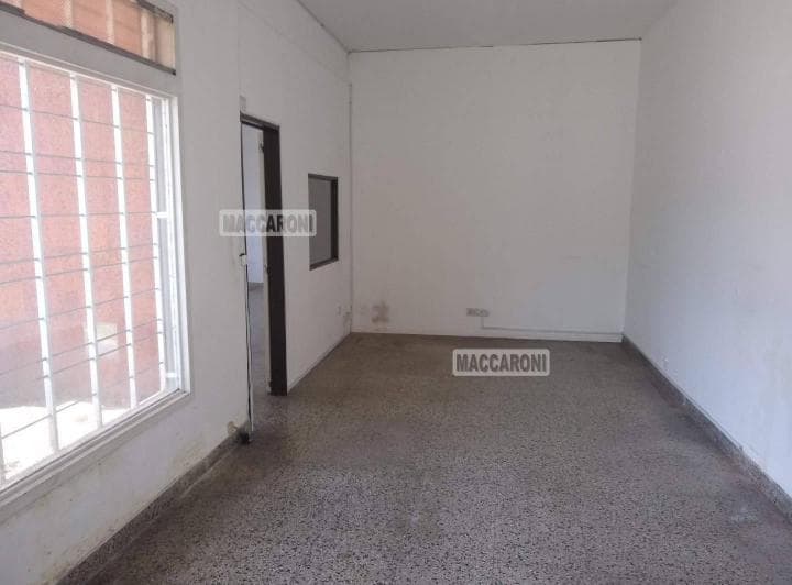 Local. | Pizarro Al 5300 - 3