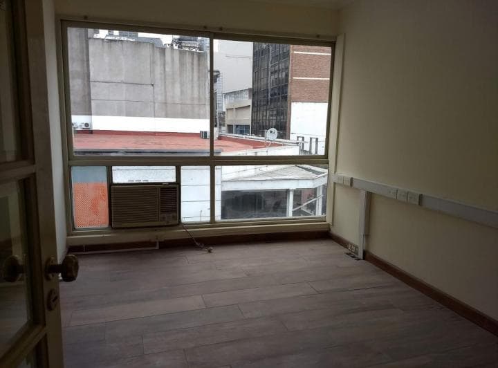 Oficina en Venta - 85 m² - Microcentro - 3