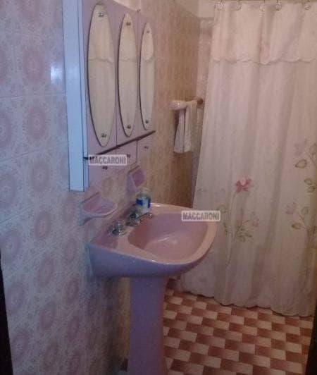 Casa 5 Ambientes. | Colon Al 4900 - 5