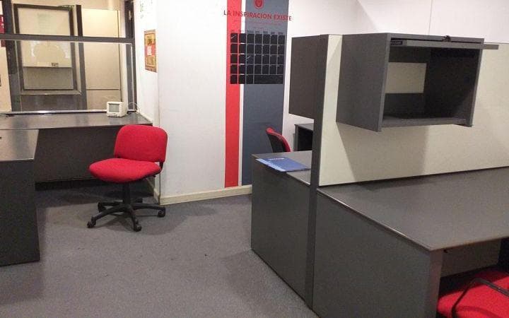 Rivadavia y Cerrito, Oficina con Muebles - 3