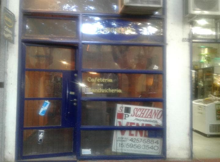 Local Comercial a La Calle. Zona Colegios y Tribunales. Quilmes Centro. - 3
