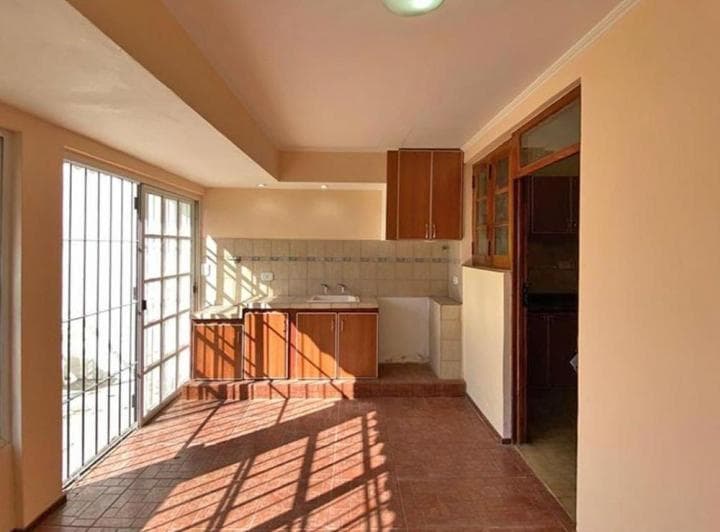 Casa - 3 Ambientes - Merlo - 5