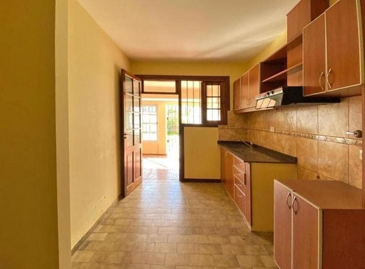 Casa - 3 Ambientes - Merlo - 2