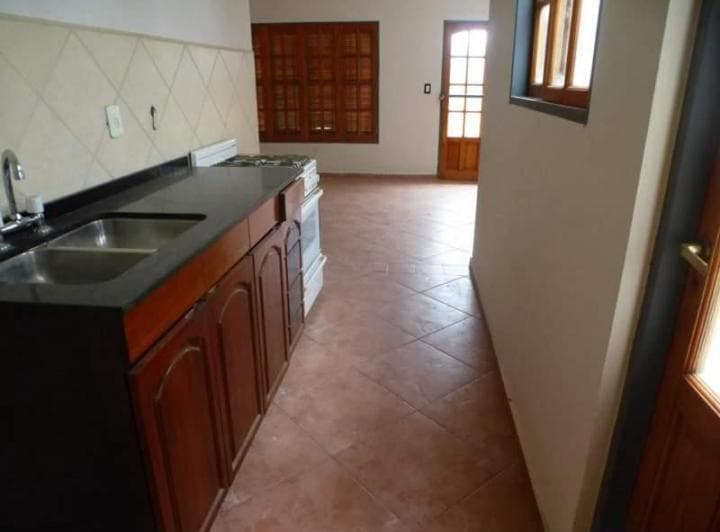 B Las Lilas 3 Dorm., Cochera Patio Muy Buen Estado - 4