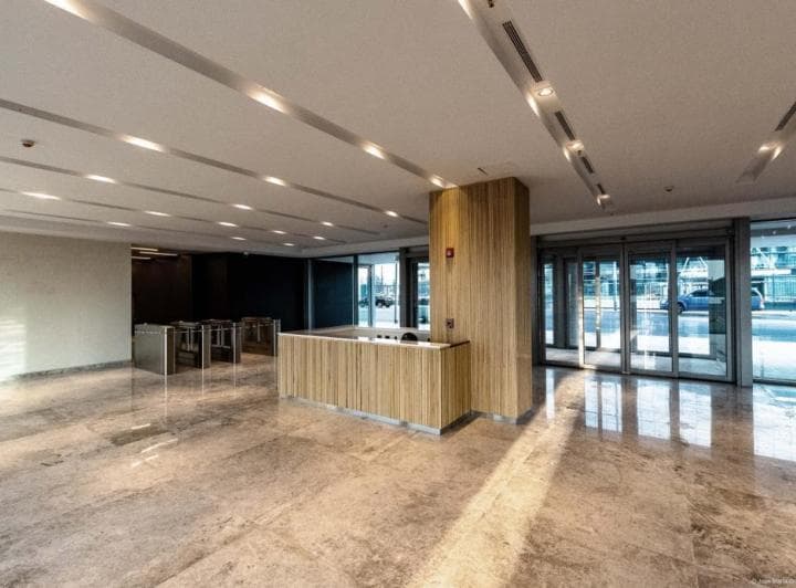 Oficinas en Alquiler | Dique Norte | Ed. Río, 1 Piso - 2