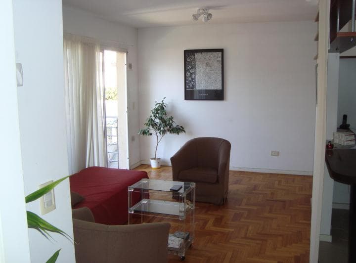 Departamento 2 Amb. C/ Balcon Ctrafrente, Luminoso, Ap/prof. Pque Rivadavia. - 5