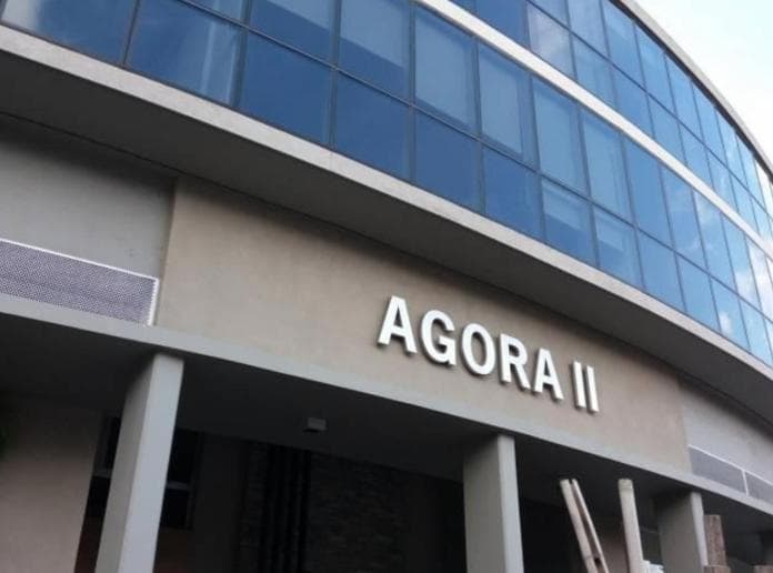 Local en Venta - Edificio Agora II Pilar - 3