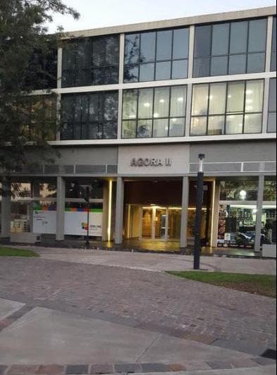 Local en Venta - Edificio Agora II Pilar - 5