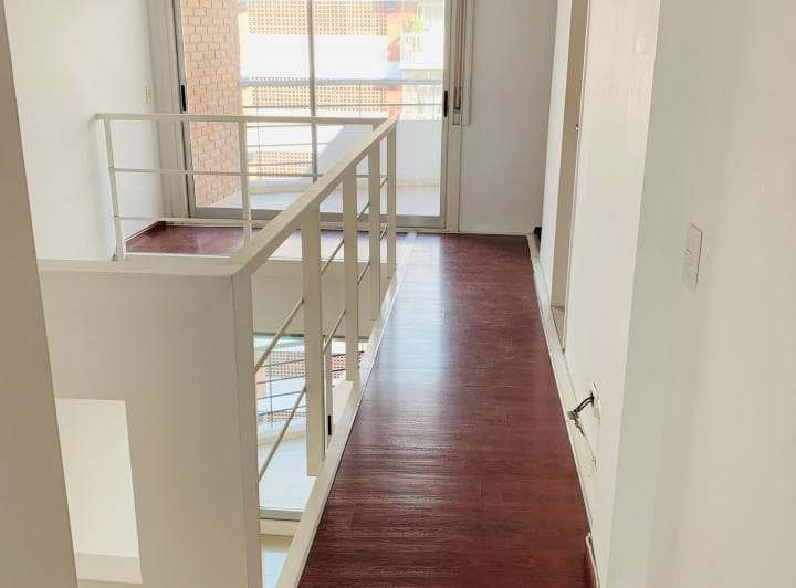 Hermoso Duplex 3 Amb + Escritorio, 2 Plantas, 2 Balcones, 2 Baños. Apto Prof. - 2