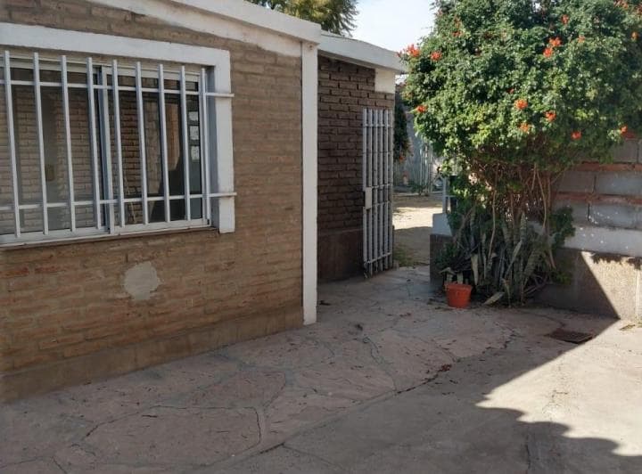 Oportunidad Villa Allende Centro 3 Locales + Casa Interna. Rec Menor - 3
