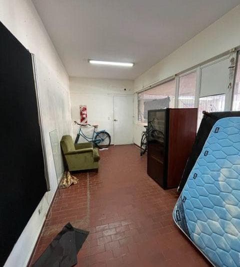 Local Comercial de 18 m² en Galeria Av La Plata y J. B. Alberdi en Caballito en Venta - 4