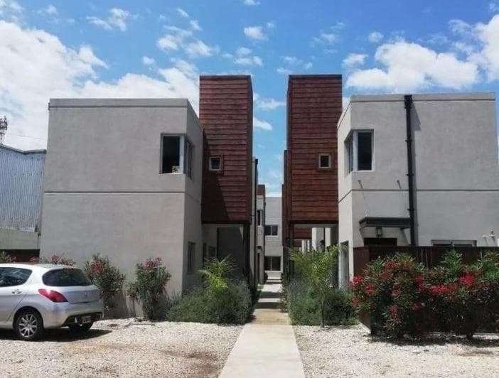 Oportunidad Casa Tipo PH Moderno C/cochera Escucha Oferta - 5