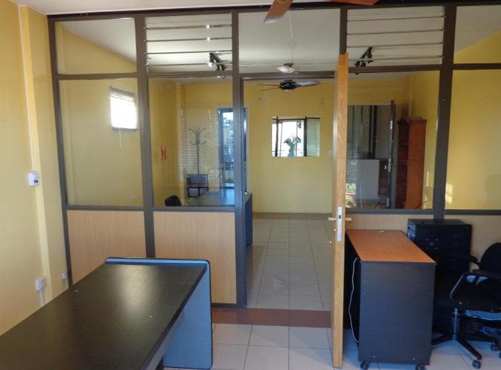 Exte. Loft Consultorio, 42 m². A/prof. P/alto Z/ F. Medicina. Recoleta. Lum. Vda. Credito. - 5