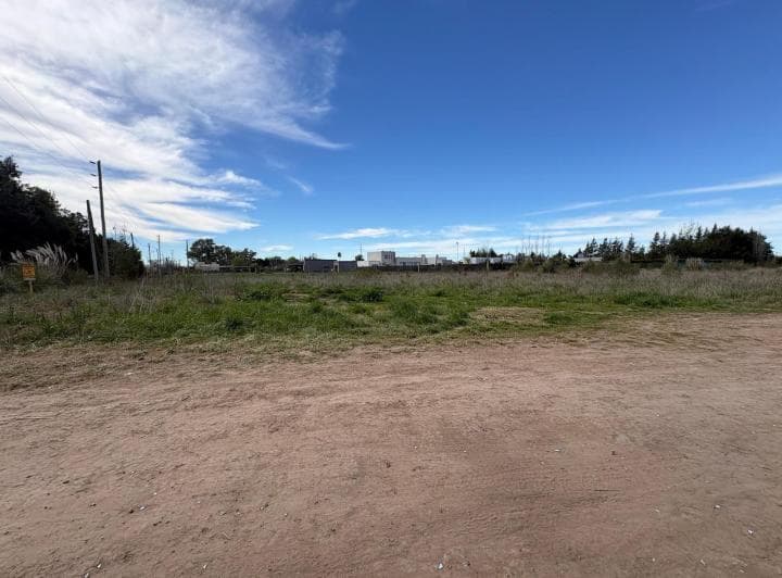 Venta Terreno Barrio Vinelli - Lobos - 3