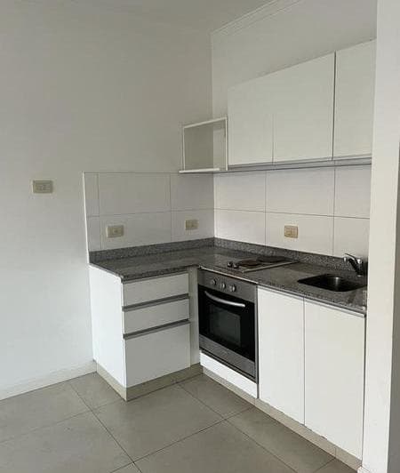 Santilli - Portela 616 1° B - Lomas de Zamora Oeste - 3