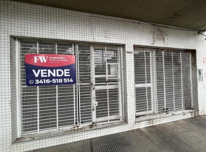 Venta: Local Comercial Al Frente en 1ro de Mayo Al 2500 - 3