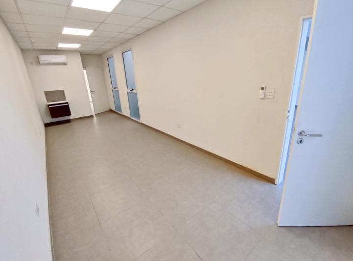 Oportunidad Venta Edificio con 11 Consultorios / Oficinas a Estrenar Moron Sur - 5