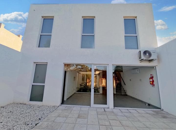 Oportunidad Venta Edificio con 11 Consultorios / Oficinas a Estrenar Moron Sur - 3