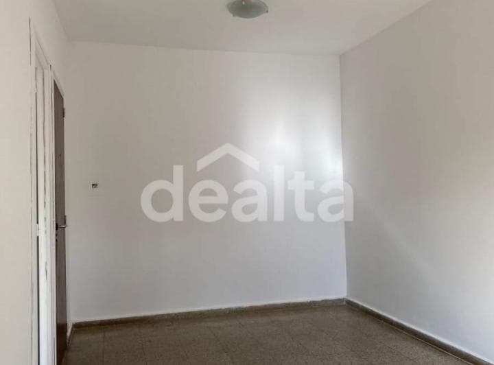 Departamento de 2 Habitaciones en Venta. - 2