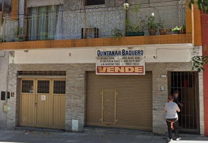 Venta de Local de 21 m² en Flores - 2