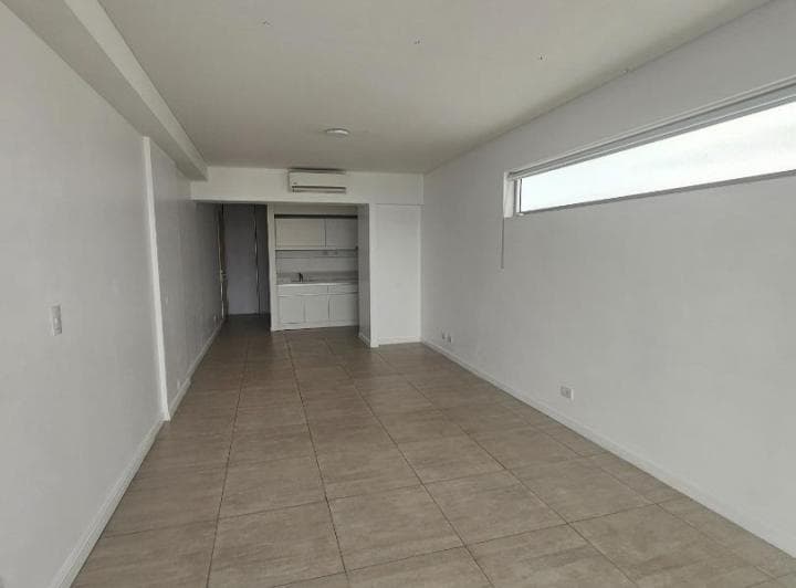 Alquiler - Mono Ambiente con Cochera Edificio con Amenities - 5