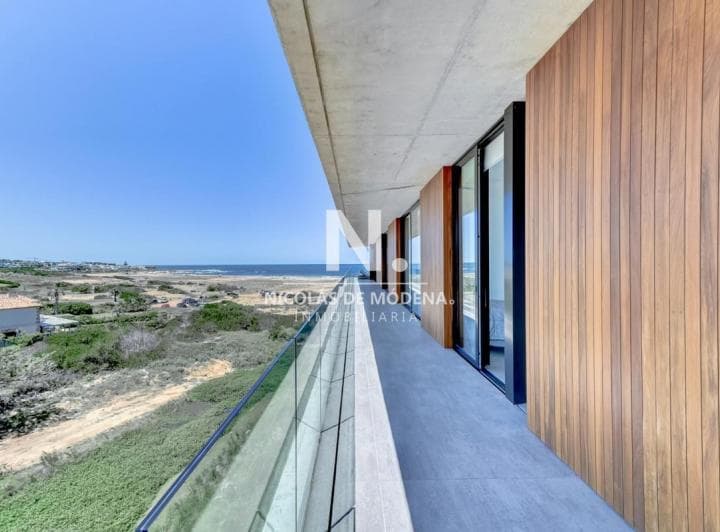 Vende Apartamento con Vista Al Mar, de 3 Dorm. en Punta del Este. - 3