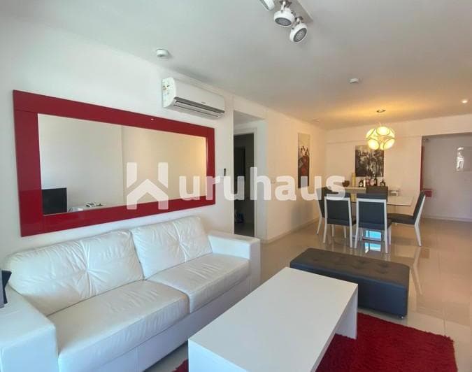 Venta Apartamento Dos Dorm. Aidy Grill Edificio Wind Tower - 4