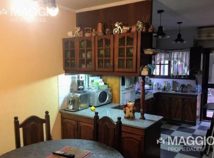 Venta Casa 4 Ambientes Villa Sarmiento - 3