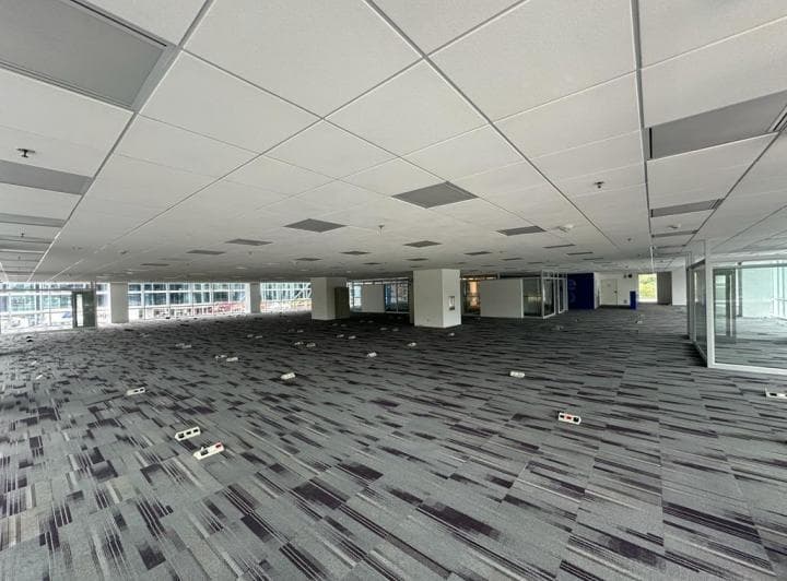 Madero Riverside - Cecilia Grierson 255 - Oficinas en Alquiler - 2