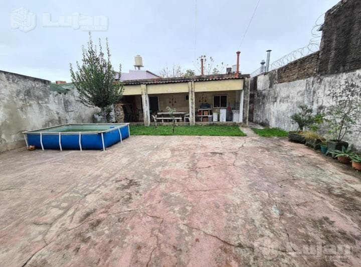 Basualdo Al 1500 PH 3 Amb con Parque a Refaccionar - Mataderos - 2