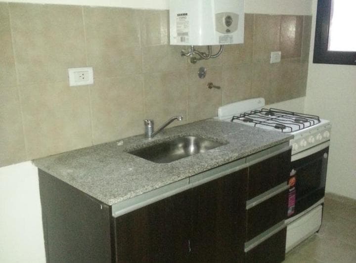 2 Dorm. 2 Baños - Balcon C/asador - 3
