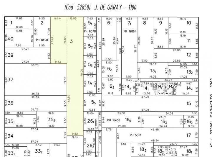 Enorme Terreno de 19 m² de Frente con 3 Negocios Comerciales Actualmente Funcionando - 3