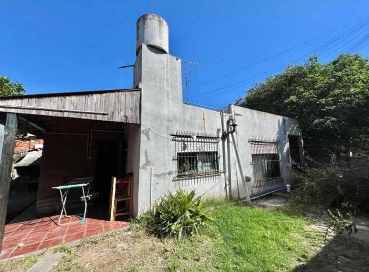 Casa a Refaccionar en Ituzaingó Norte - 2