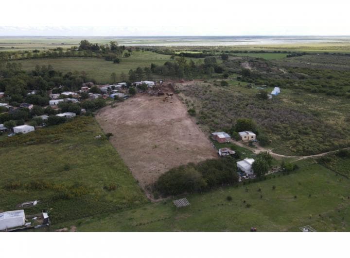 Amplio Terreno de 11.300 m², Barrio El Arenal - 4