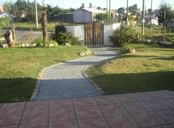 Vendo/alquilo Salón de Fiestas Zona Jardín Botánico Córdoba - 3