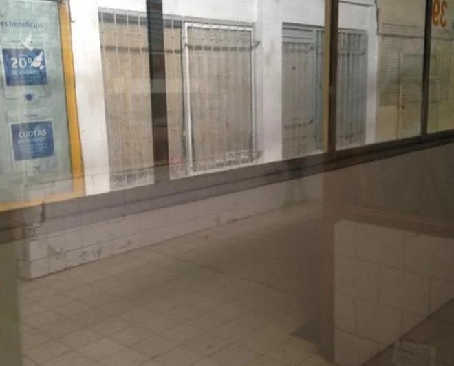 Av Rivadavia 8363, Caba, Local en Mercado/ 13 m² U$s 7.000 (Oportunidad) - 5