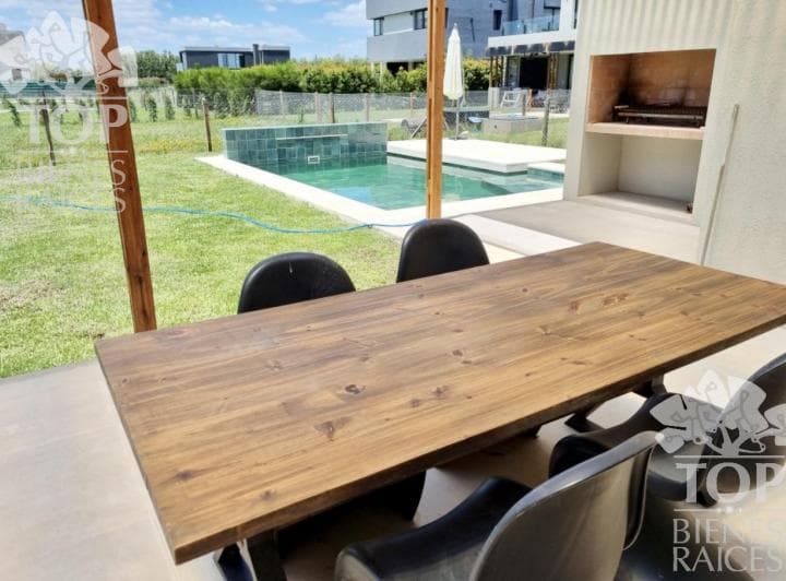 Casa en Araucarias - Puertos del Lago - 3