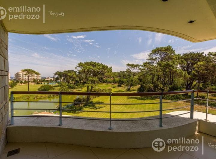 Venta Departamento 3 Dorm. Piedras del Chileno Punta del Este - 2