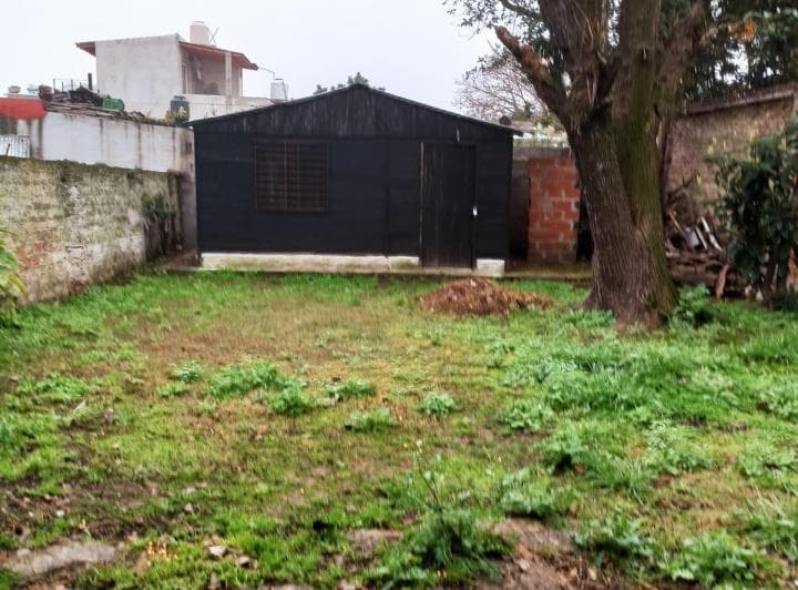 Casa con 2 Dorm. y Fondo Libre - 5