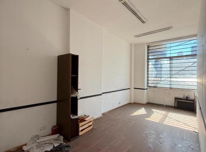 Oficina en Venta - 4