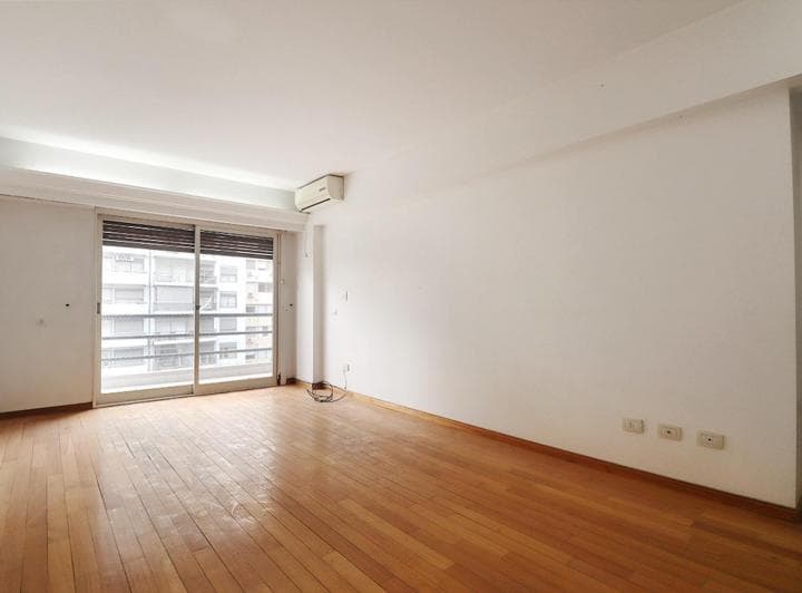 Venta Departamento Semipido de 5 Amb Belgrano con Cochera - 2