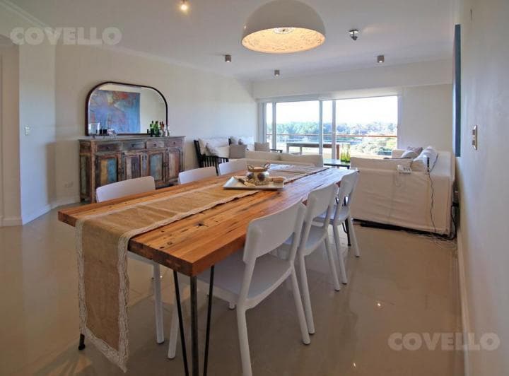 Venta Apartamento de 3 Dorm. - Playa Mansa - 2