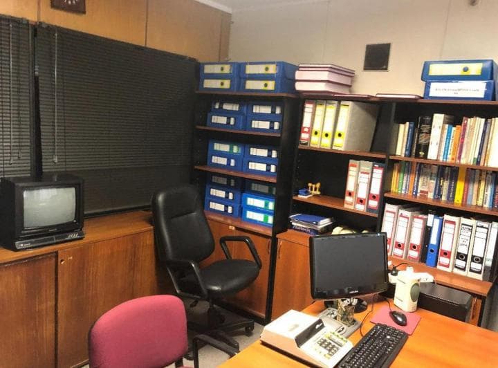 Oficina con 2 Cocheras, 130 m². San Nicolás - 2