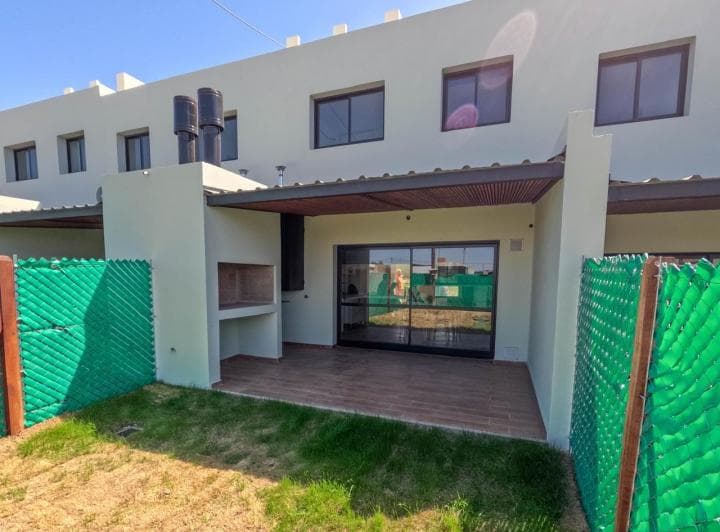 Alquiler Docta Av. 2 Dorm C/ Galería - a Estrenar! - 4