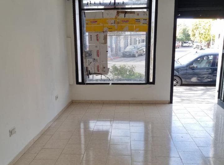 Vendo Local + Depto Duplex (Planta Alta) B° Alta Cba. Juan B Justo 2927 - 4